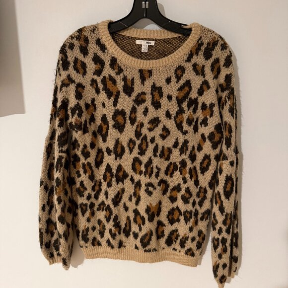 Amuse Society Sweaters - Amuse Society Leopard Print Sweater - Size XS